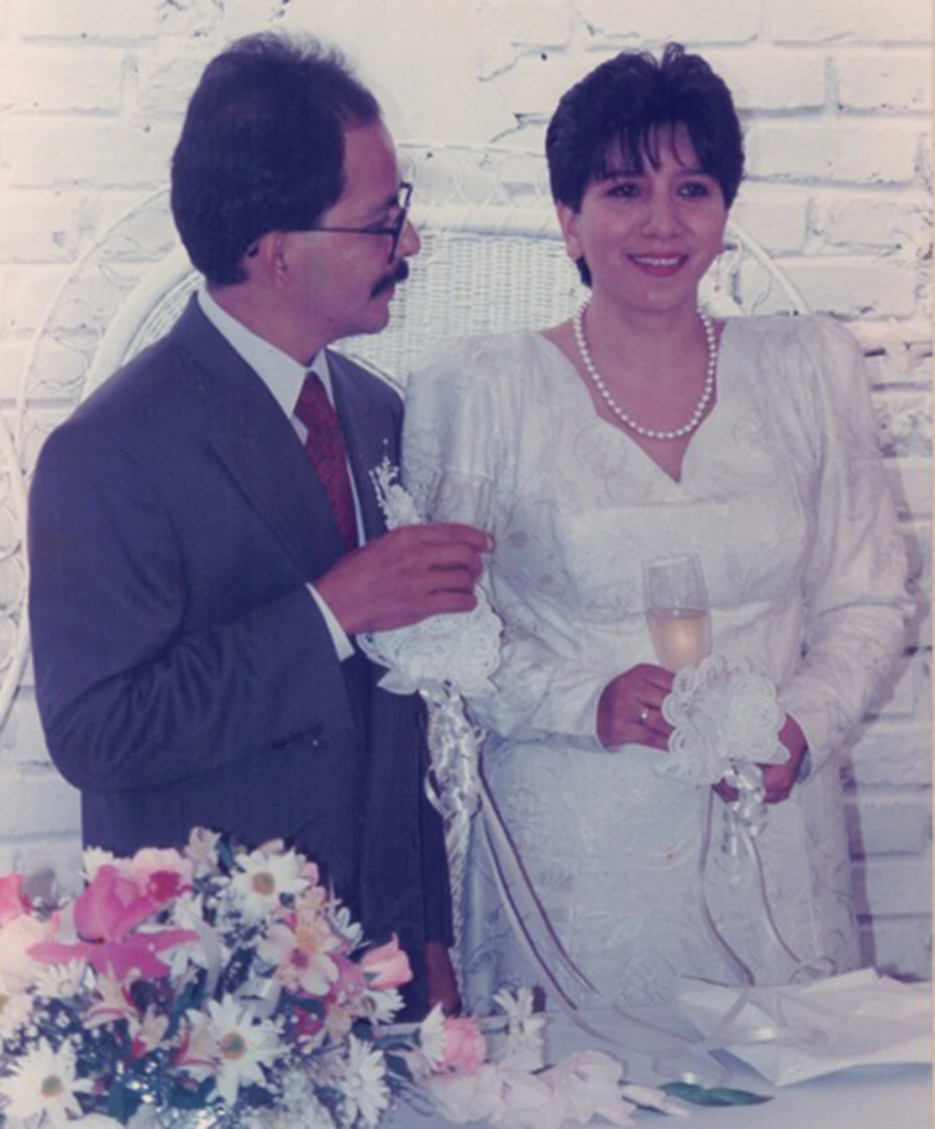 Matrimonio padres de Laura y María Paula