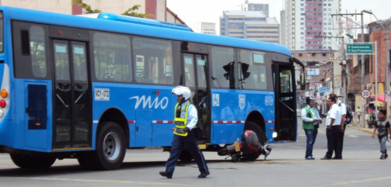 Metrocali anuncia 600 vacantes para conductores en el MIO