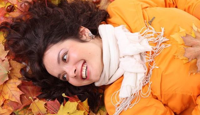 En un gen que creían nocivo, encuentran la felicidad femenina
