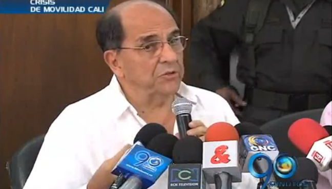 Alcalde pide rapidez en negociaciones con los transportadores
