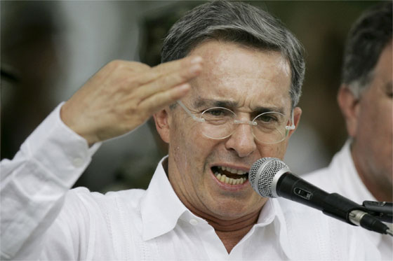 Uribe y Francisco Santos dicen que video de Zuluaga es un montaje