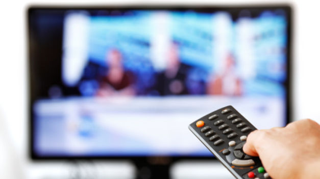 Canales privados exigen pago de operadores de televisión