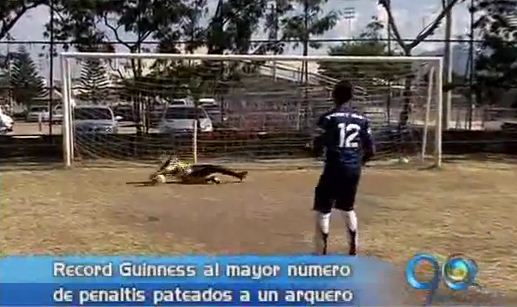 Un colombiano buscará batir un Record Guinness atajando penales
