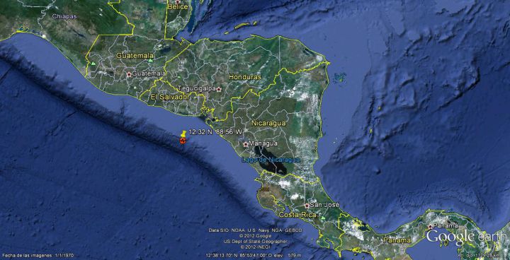 Sismo de 7.3 en Centroamérica deja un muerto en El Salvador