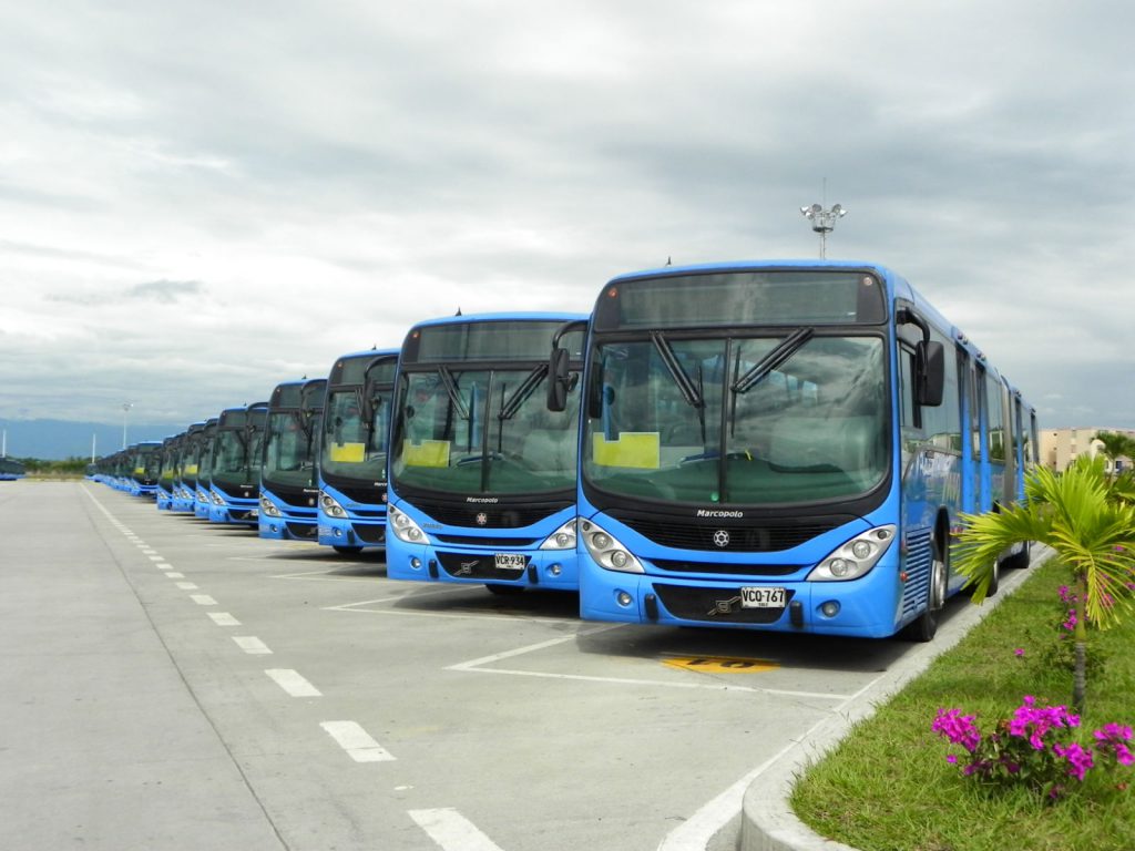 Dos operadores rajados en informe de Metrocali