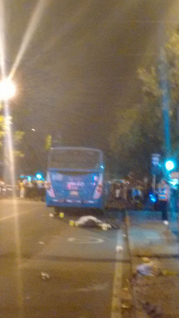 Bus del Mío atropelló ciclista en el norte de Cali