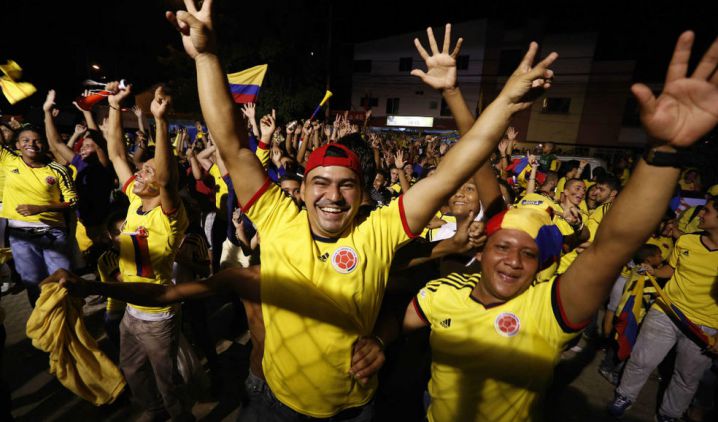 Así fue el recibimiento de los hinchas colombianos a la Selección en Chile