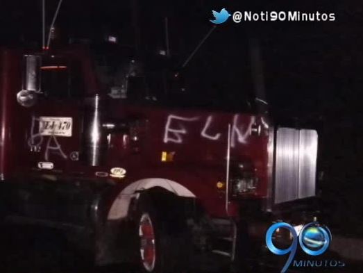Autoridades restablecen paso vehicular en la vía Tumaco-Pasto
