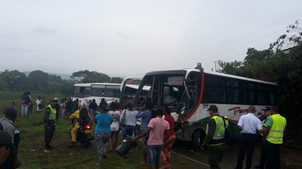 Fuerte accidente dejó 51 heridos en zona rural de Jamundí
