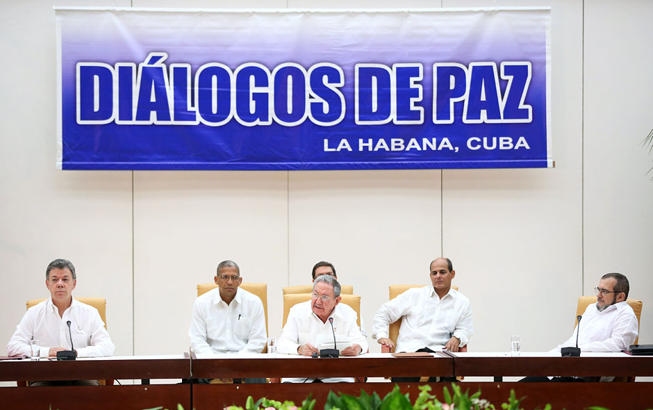Asesor jurídico de las FARC afirma que la paz puede firmarse en junio