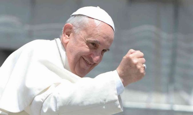 El papa celebra el alto el fuego en Colombia e insta a blindar la paz