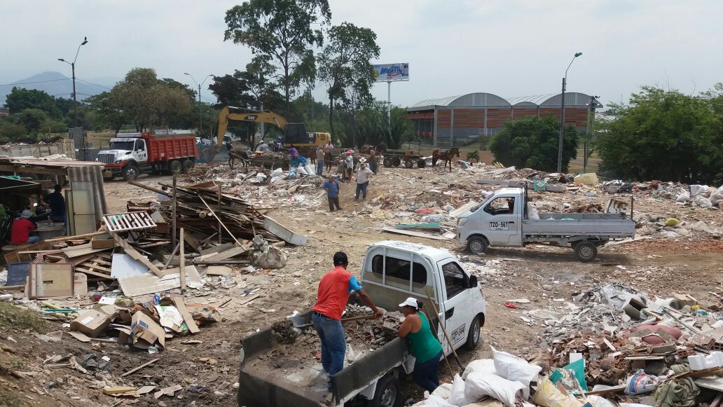 Dagma oficializó el cierre de la escombrera de la 50 en Cali