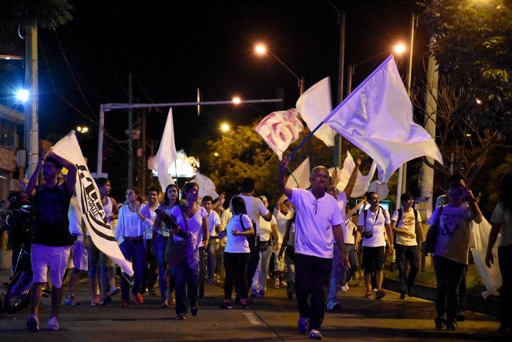 "Gran Marcha Pacífica" movilizará a diez ciudades de Colombia por la paz