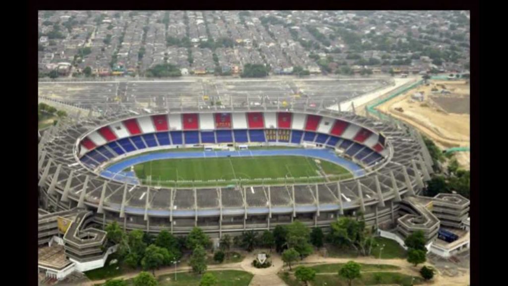 Modificarán césped del estadio de Barranquilla tras críticas de James Rodríguez