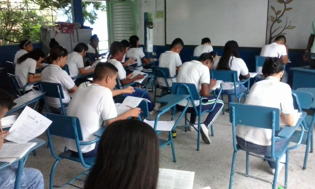 Denuncian pérdidas millonarias por matrícula de estudiantes 'fantasma' en Buenaventura