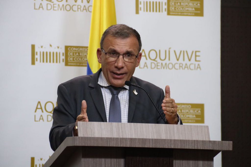 "Nuevo acuerdo de paz con FARC será antes del 20 de noviembre": Roy Barreras