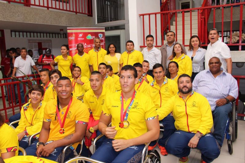 Homenaje a deportistas que participaron en Paralímpicos de la Juventud