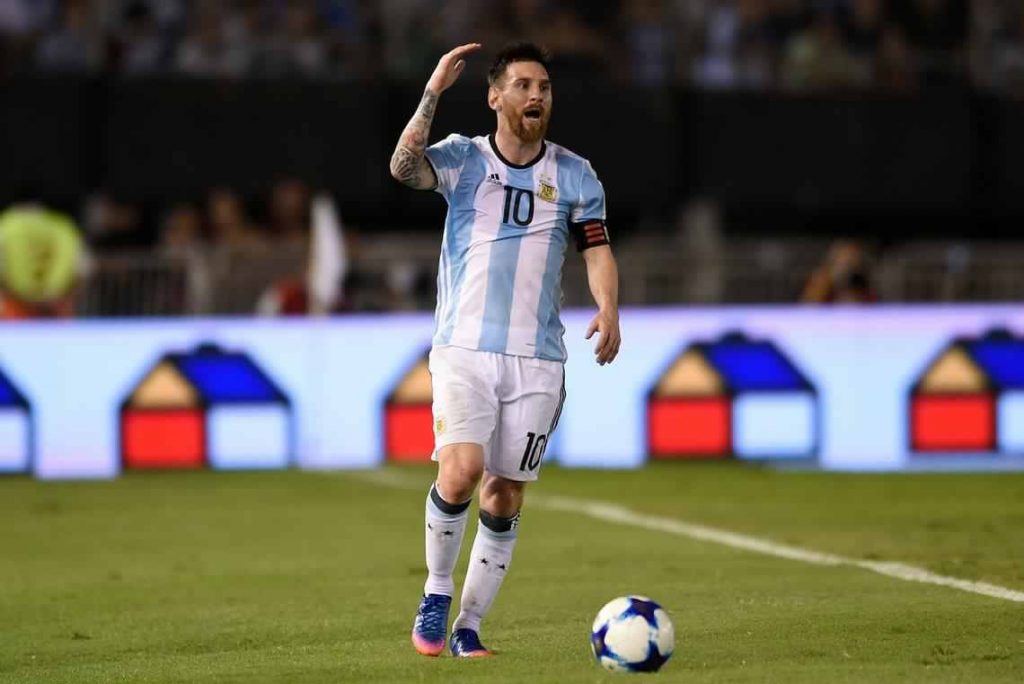 Messi solo podrá jugar última fecha de Eliminatoria por sanción de la FIFA