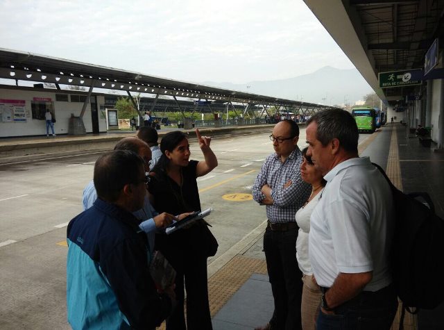 Metrocali propone plan de soluciones en Terminal Menga del Mío