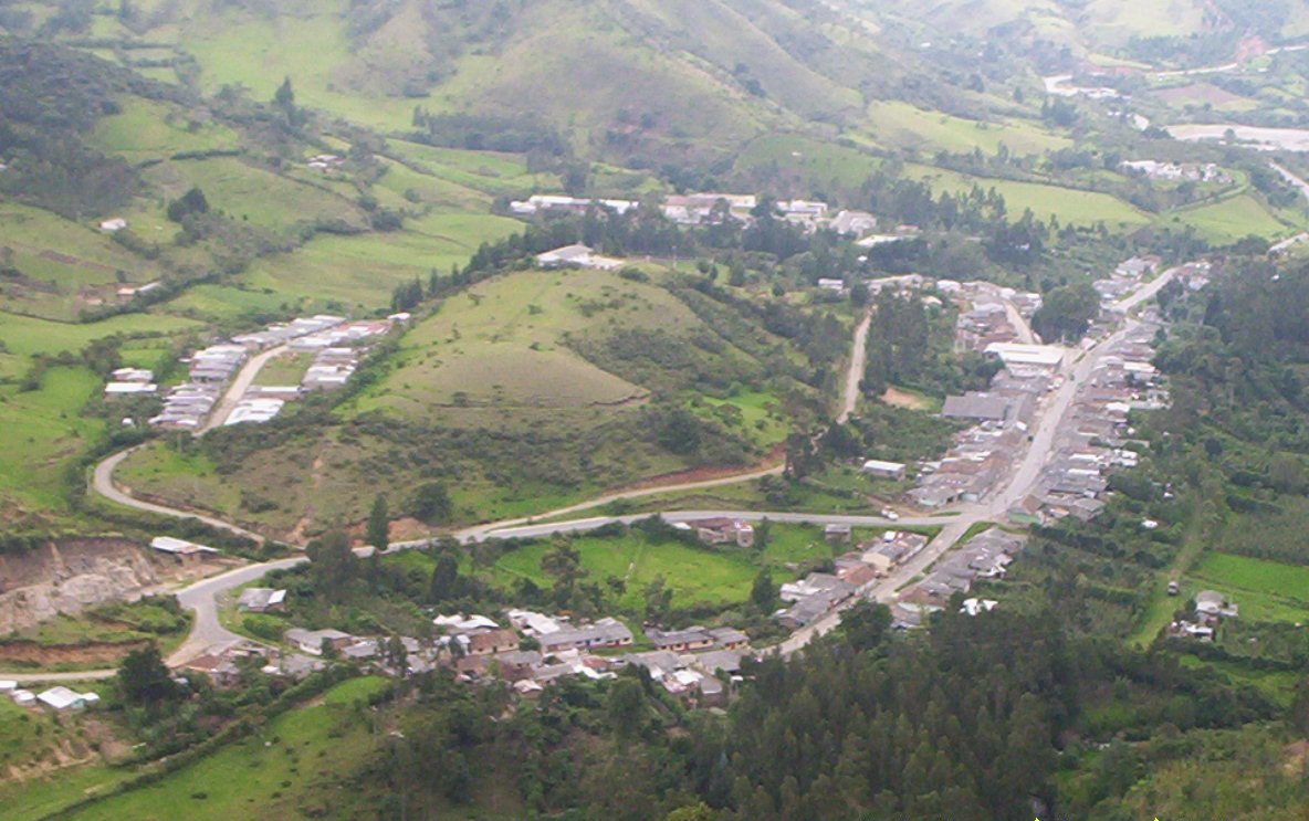 Cuerpos de socorro buscan a 5 personas desaparecidas en páramo del Cauca