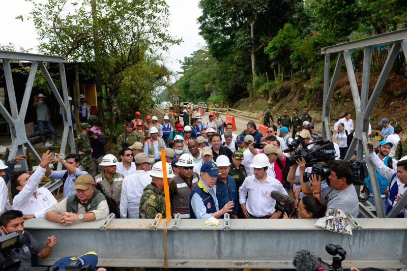 Presidente Santos evaluó obras de reconstrucción en Mocoa tras avalancha