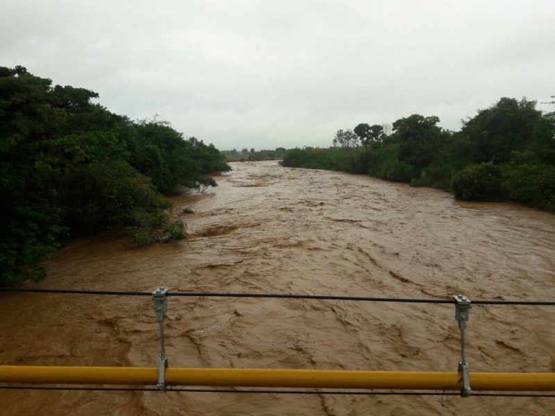 Más de 2000 mil familias de Riofrío, Valle quedaron incomunicadas por las lluvias