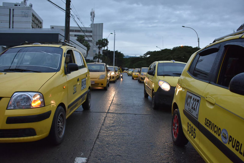 Taxistas de Cali se suman este miércoles al paro nacional del gremio