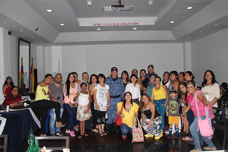 Universitarios caleños realizaron pasantía en cárcel de Villahermosa