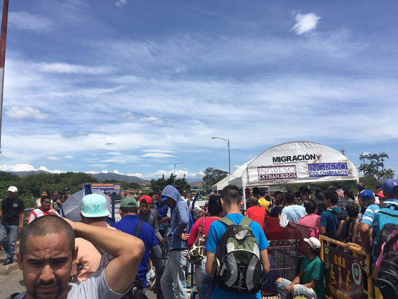 Migración anuncia medidas especiales en frontera por partido con Venezuela