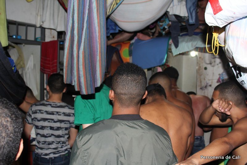 Personería denunció condiciones precarias de reclusos en estaciones de Policía de Cali