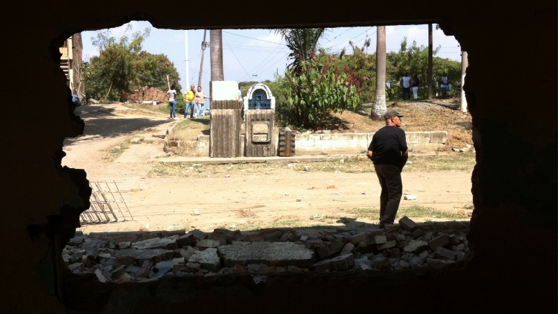 Nueva jornada del Plan Jarillón: inician demoliciones en Puerto Nuevo