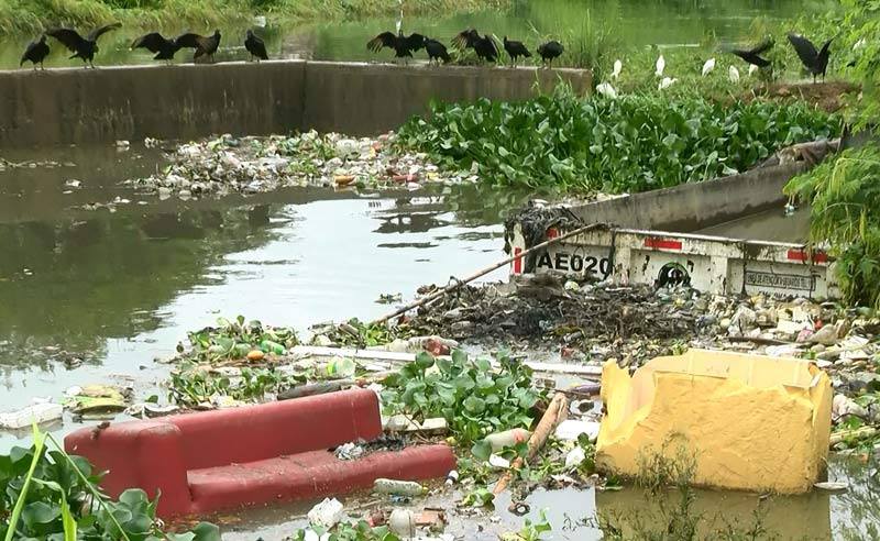 Inundaciones son causadas por basura que llega a plantas de tratamiento: Emcali