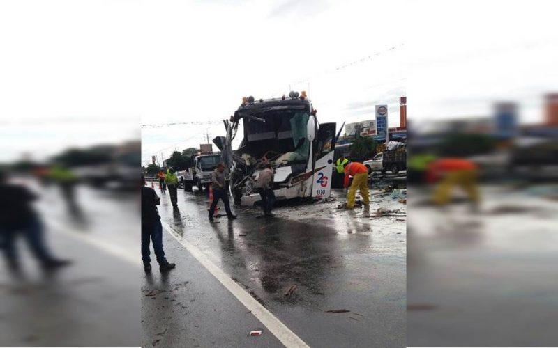 Accidente de tránsito en Buga deja 19 personas lesionadas