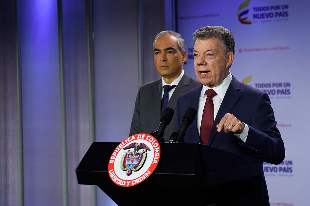 Presidente Santos pide regreso inmediato del jefe de negociaciones con el ELN