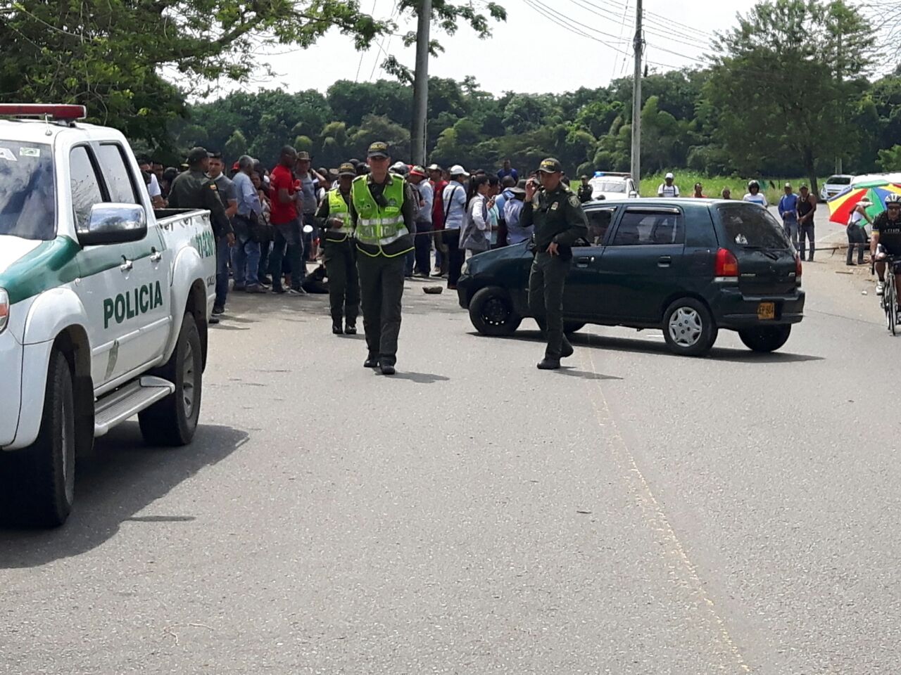Habitantes de Jamundí protestan en la avenida Cañasgordas
