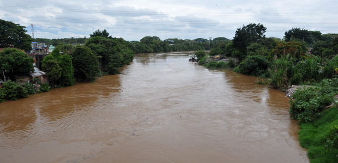 La gobernación se compromete a proteger el río Cauca