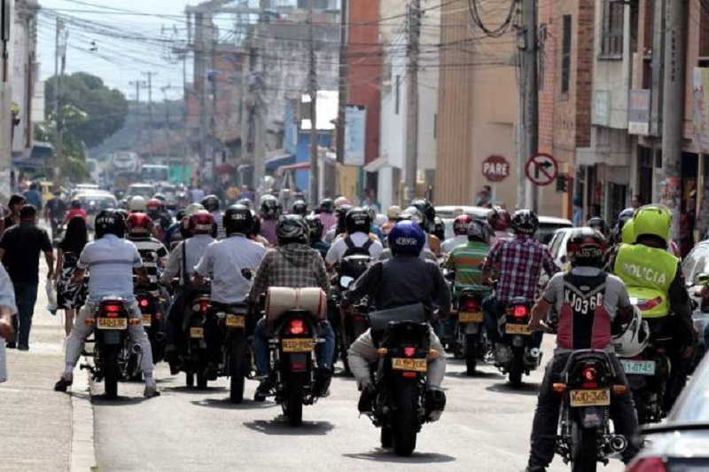 Así serán los cascos reglamentarios para motos que comenzarán a exigir en el país