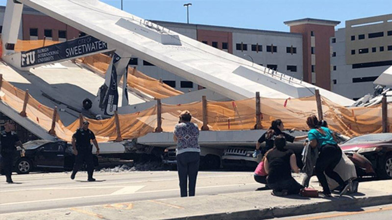 Van seis muertos tras derrumbe de puente peatonal en construcción en Miami