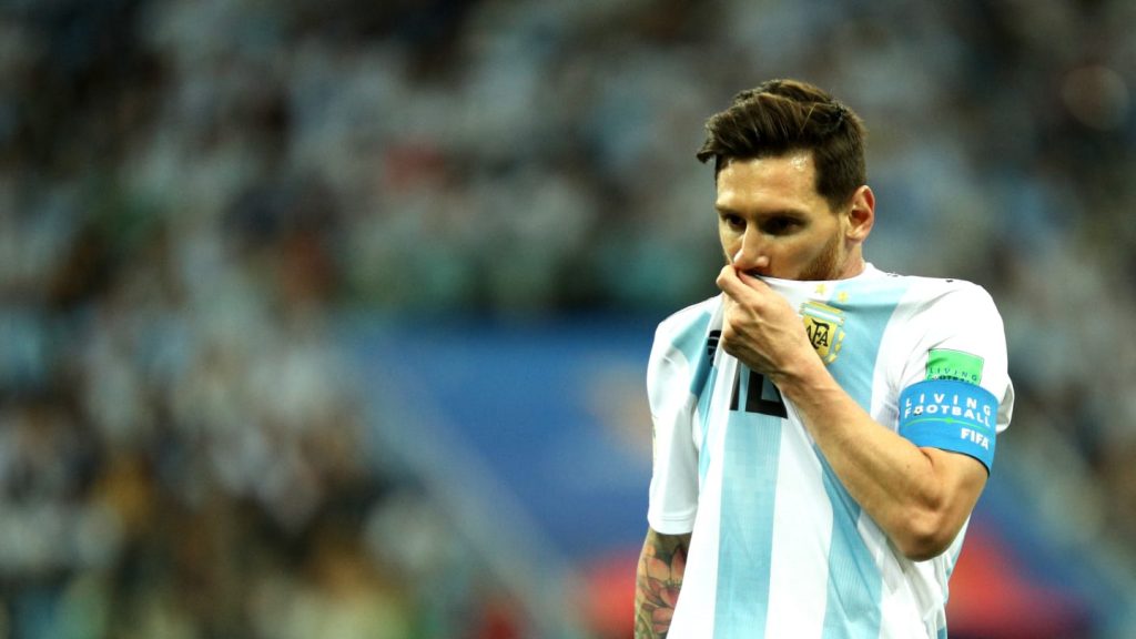 A 'D10S' solo lo salva un milagro: Argentina 0-3 Croacia