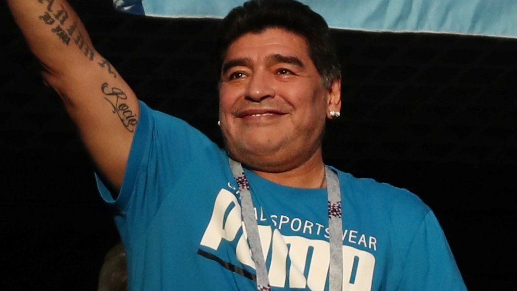Tras hospitalización, operarán de urgencia a Diego Maradona
