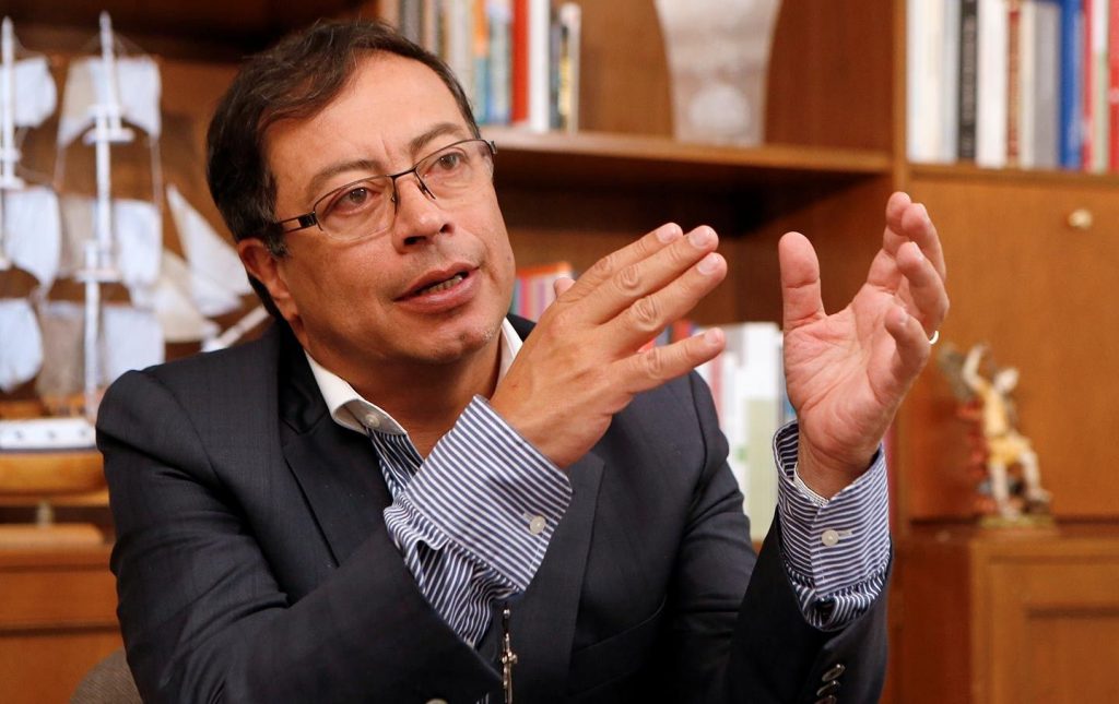 Corte IDH ordena a Estado colombiano a reparar a senador Petro por una destitución en 2013