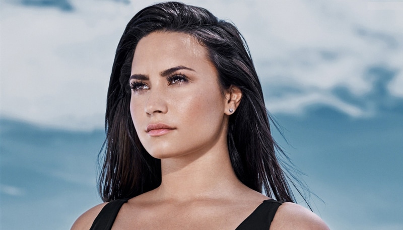 Demi Lovato continúa en recuperación tras sufrir una sobredosis de heroína