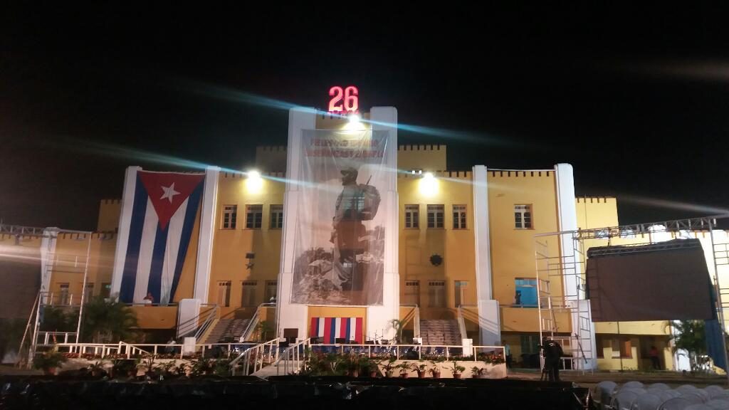 Raúl Castro llama a los cubanos a mantener la unidad en Día de la Rebeldía Nacional
