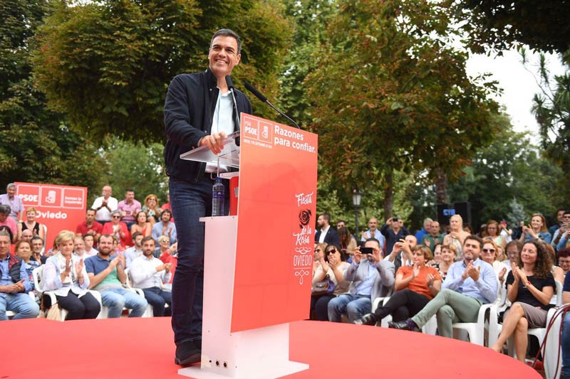 Polémica en España por presunto plagio en tesis doctoral del Presidente