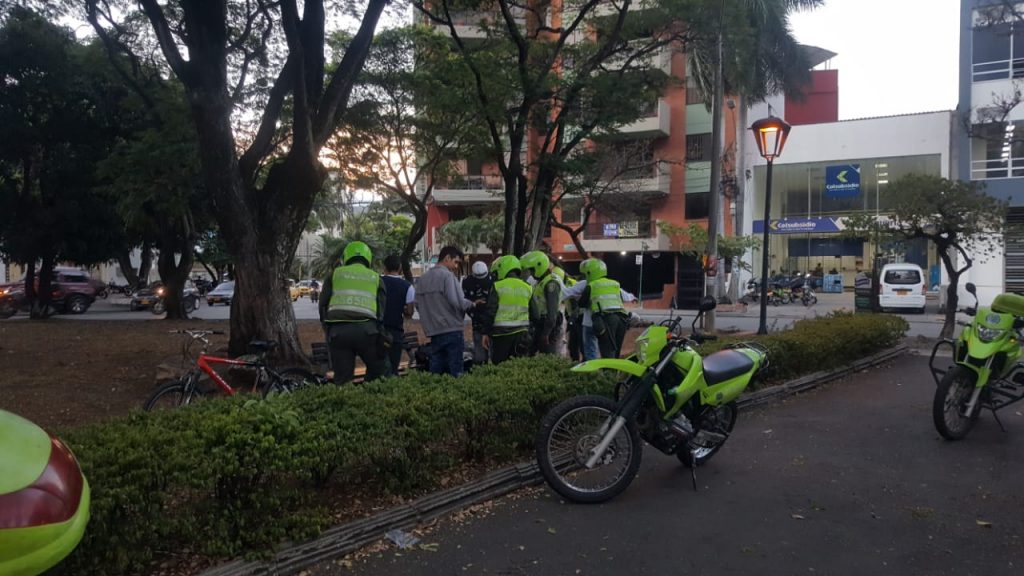 Tras firma de decreto, Policía de Cali comenzó patrullajes en 'ollas' contra jíbaros