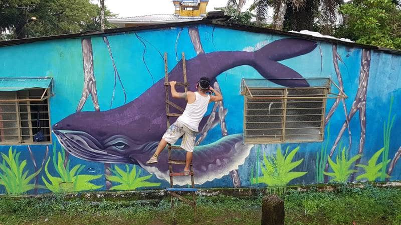 PacifiColor llegó a La Bocana para inundar de arte las viviendas y mejorar el turismo