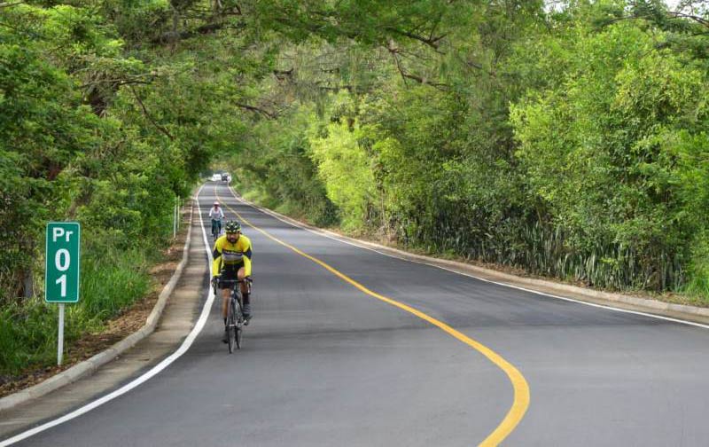 Entregan 13.6 km de rehabilitación de vía El Placer - Santa Elena – Hacienda El Paraíso