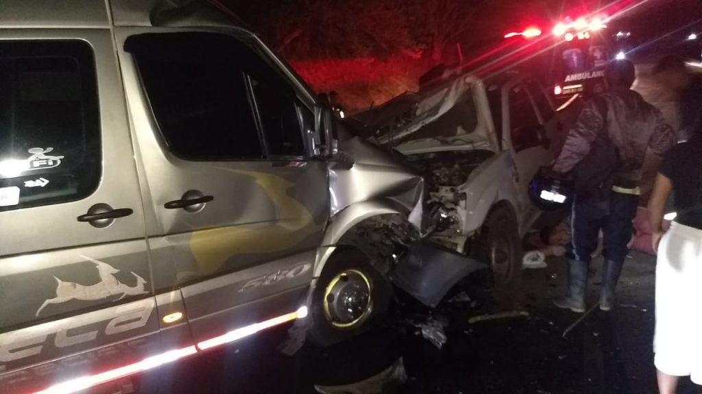 Aparatoso accidente dejó un muerto y 22 heridos en vía Dagua - Loboguerrero