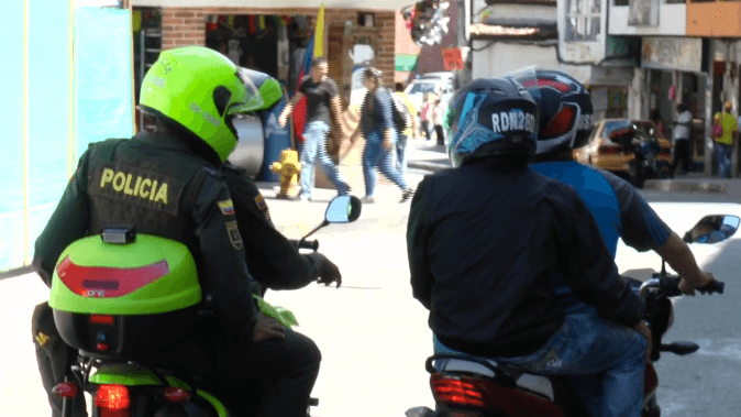 ¿Está o no prohibido el parrillero hombre en Cali? Aquí le contamos
