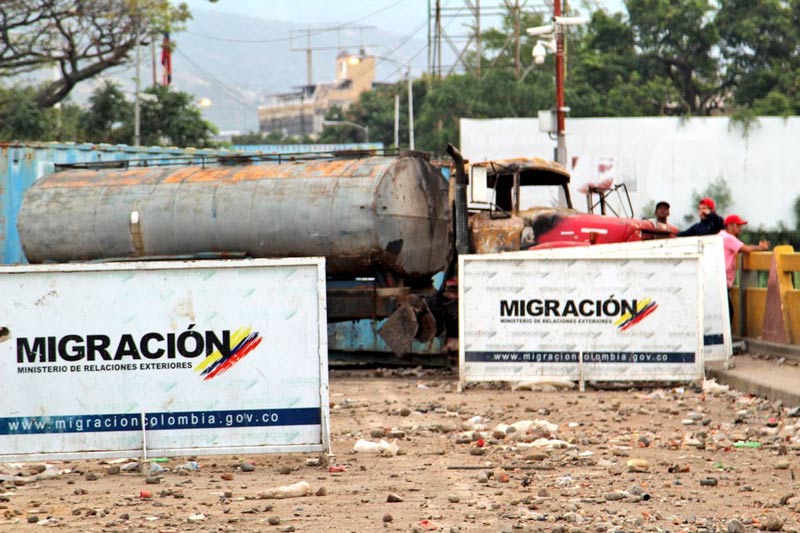 Colombia insistirá para entregar ayuda humanitaria a Venezuela, dice canciller
